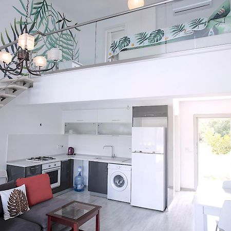 Sunshine Prestige Apartments Agios Georgios  Rum bild