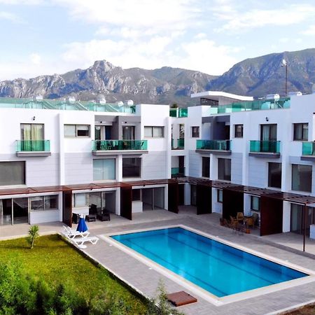 Sunshine Prestige Apartments Agios Georgios  Exteriör bild