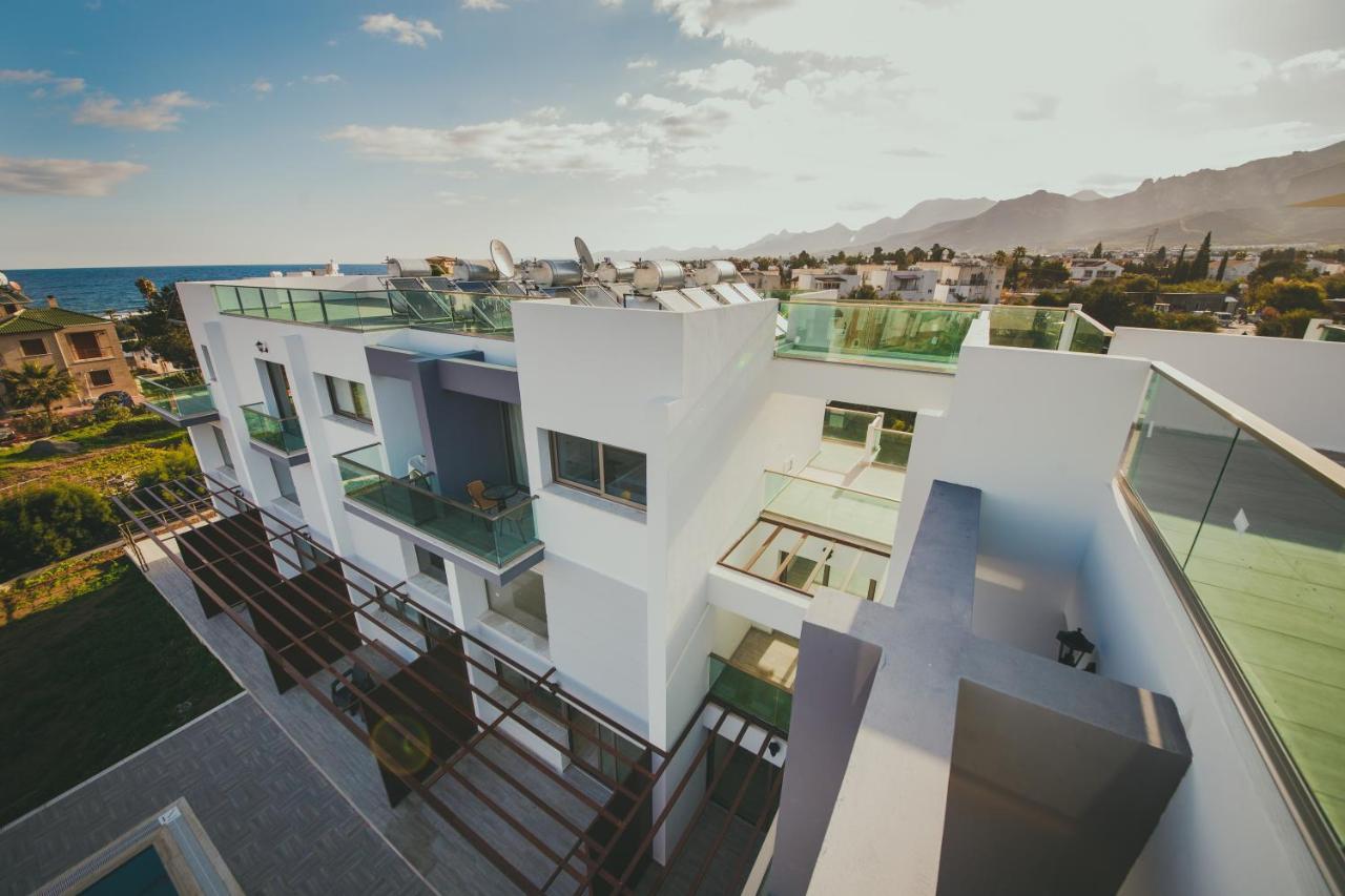 Sunshine Prestige Apartments Agios Georgios  Exteriör bild